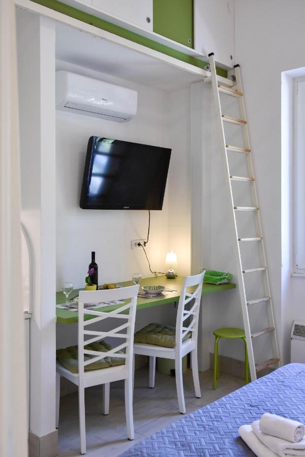 Micro Apartment SUNI2 Split Exterior foto
